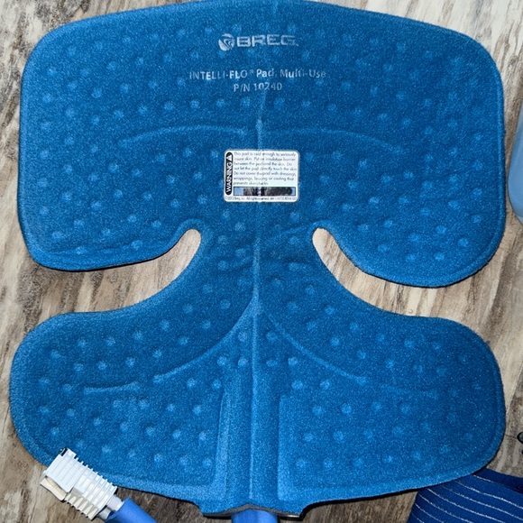 Blue Cold Therapy System - Picture 7 of 12